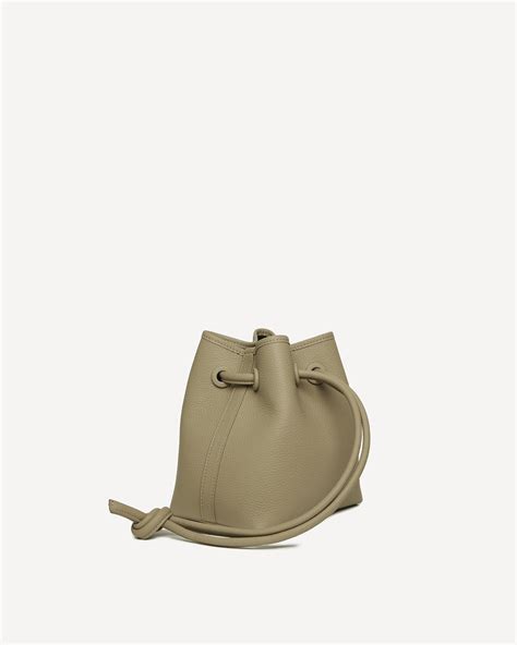 BOND MINI - Wheat – VASIC | Mini wheats, Mini, Bucket bag