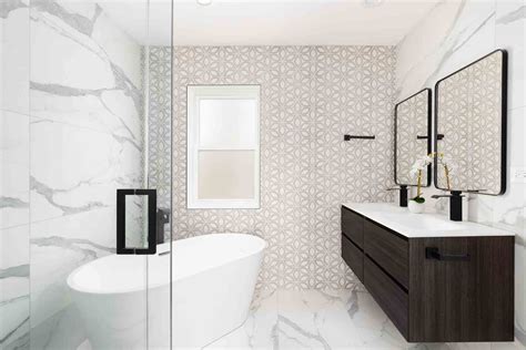 10 Fresh and Functional Bathroom Remodel Ideas (2026)
