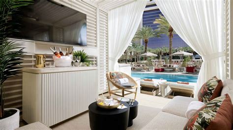 Las Vegas Bars & Lounges | Rouge Room | Red Rock Resort