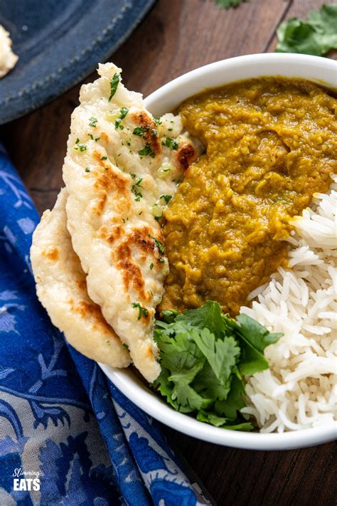 Garlic Greek Yoghurt Naan Bread | Slimming Eats Recipe