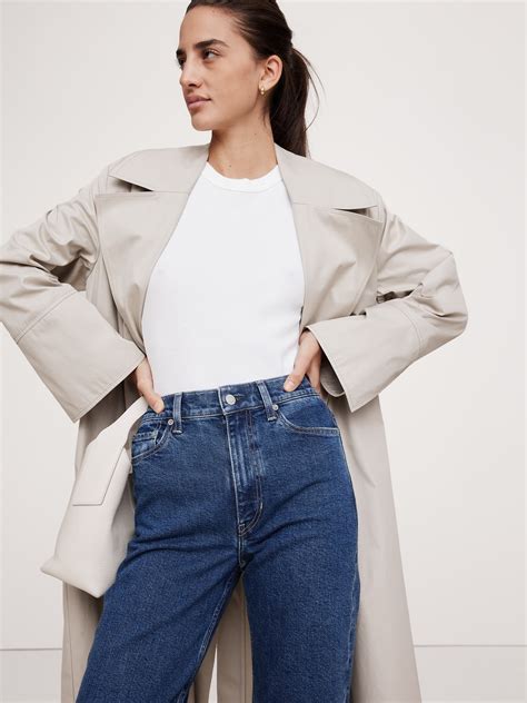 High-Rise 90S Straight Jean | Banana Republic
