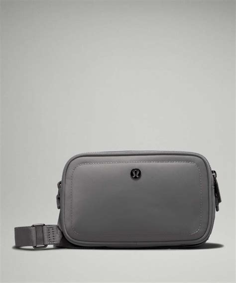 Lululemon Crossbody Camera Bag 2L - Asphalt Grey - lulu fanatics