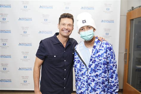 Ryan Seacrest Visits Patients at Orlando Health Arnold Palmer Hospital ...