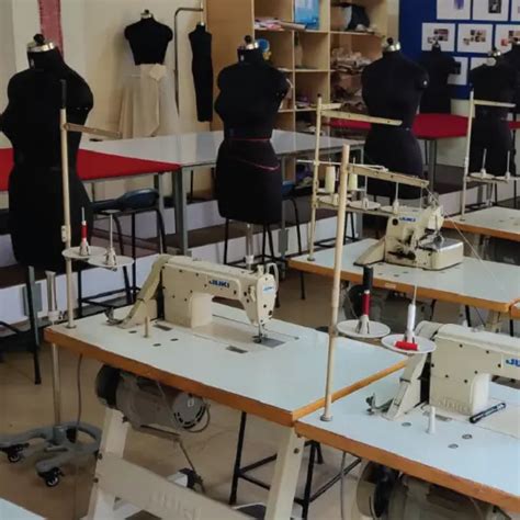 B Design in Fashion Design and Management