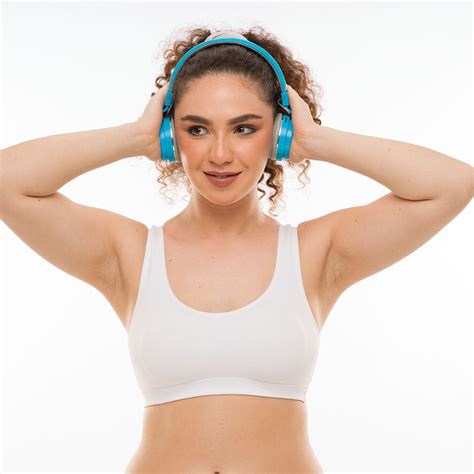 Best Sellers – Saloni Innerwear