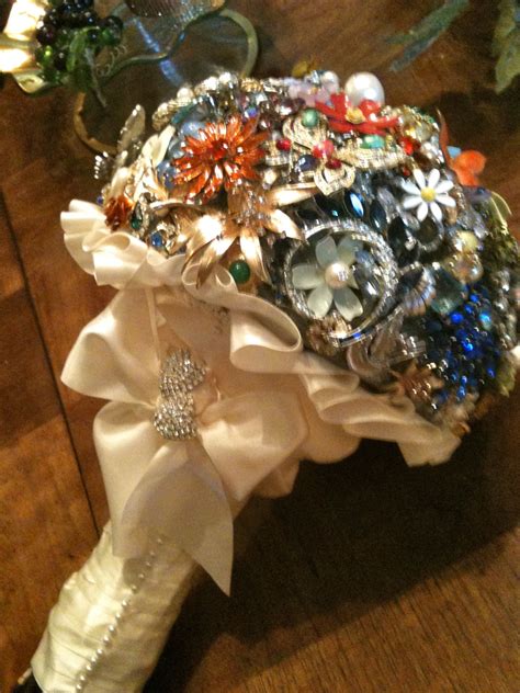 Antique Brooch bouquet By AC Designs @ Cela Creations Boutique Brooch ...