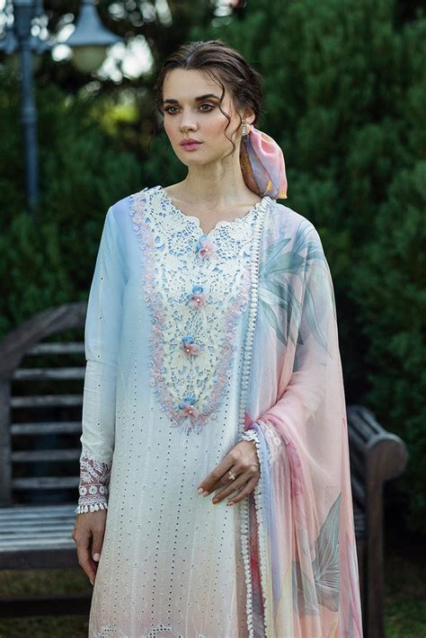 Mushq Solace Ombre Chikankari Lawn Suit – Purezza | Exquisite Pakistani ...