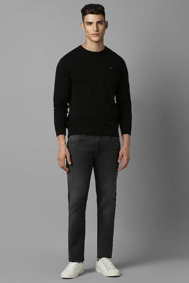 Buy Men Black Solid Crew Neck Full Sleeves Sweater Online - 957821 ...