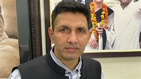 MP: जीतू पटवारी का CM मोहन पर निशाना, कहा, 'सरकार किसानों को बना रही ...