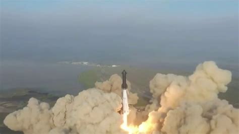 Rocketship Exploding 的图像结果