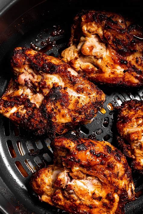 Air Fryer Dry Rub Chicken Thighs - Dr. Davinah's Eats