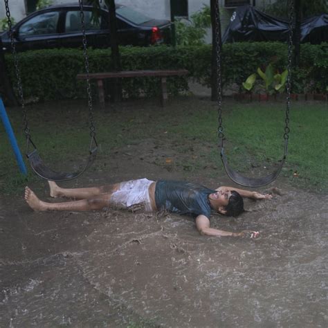 Monsoon Mayhem: Delhi State Chief Holds Crucial Meet on Record-Breaking ...