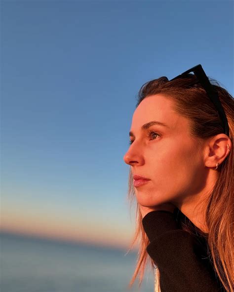 Praia De Alona Tal Alona Tal Ferraez (@alonatal) • Instagram Photos