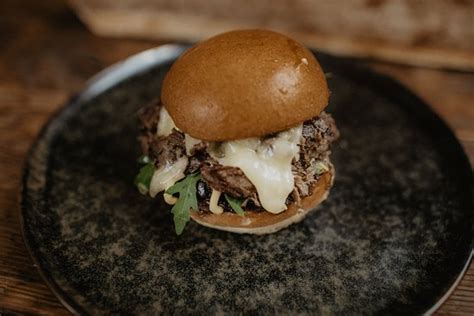 THE DUCK TRUCK, Rotterdam - Stadsdriehoek - Menu, Prices & Restaurant ...