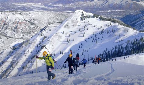 This Ski Mountaineering Race In Aspen Snowmass Spans 25-Miles & 11,000 ...