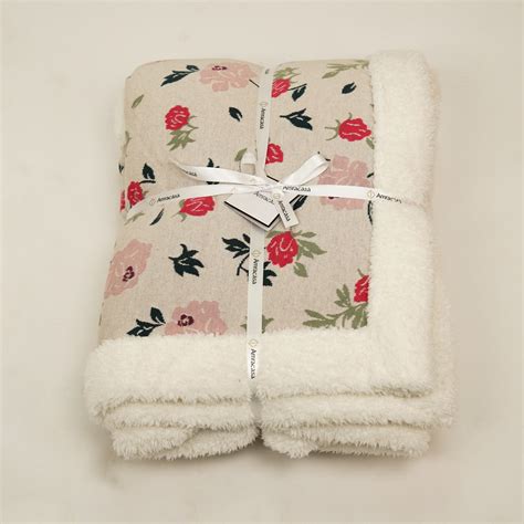 Asher Sherpa Blanket – Amracasa