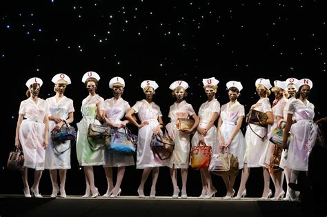 2011春夏Dior高级定制时装秀 - 设计之家