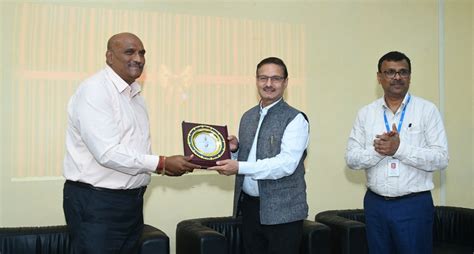 Press Release:Press Information Bureau