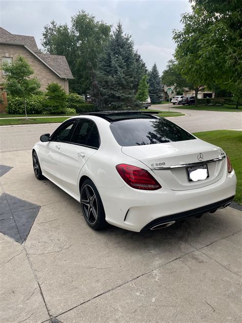 Mercedes C300 White With Black Rims