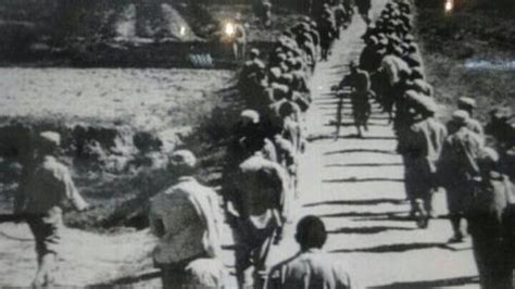 老照片 1958年人民解放军炮击金门 台海形势空前紧张|台海|国民党|解放军_新浪新闻
