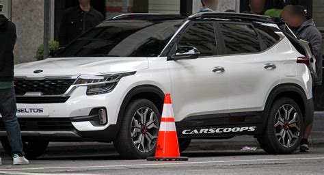 This Is The Kia Seltos, The Firm’s Small SUV | Carscoops