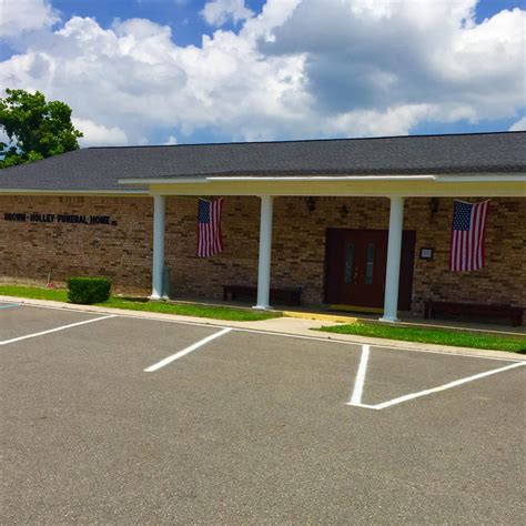 Brown-Holley Funeral Home, Oak Grove, Louisiana | Oak Grove LA