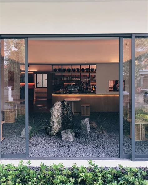 10 Cafe di Dipatiukur Bandung yang Enakeun Buat Nongkrong - Nibble