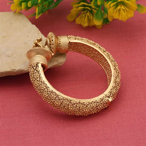 Gold Color Openable Polki Kada Bracelet – FemNari