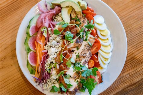 Woody's at Del Mesa in Carmel Valley | Popular Restaurant Carmel