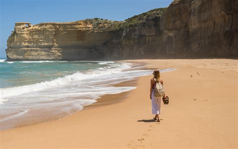 Full-Day Guided Tour of Great Ocean Road with Hotel Transfers ...