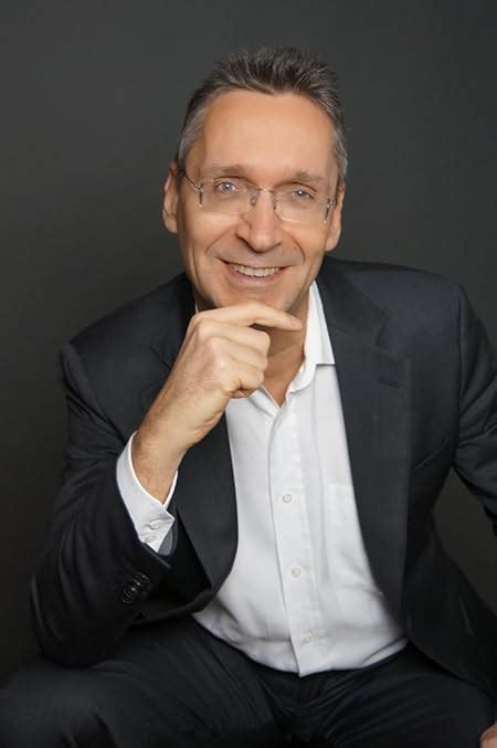 Amazon.com: Stefan Merath: Books, Biography, Blog, Audiobooks, Kindle