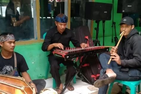 Image result for Kecapi Suling