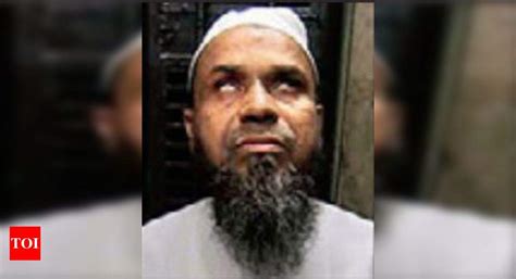 Demonetisation Of Currency: Disabled move High Court over cash ...