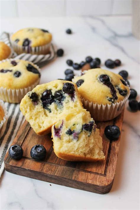 Small Batch Blueberry Muffins - BeeyondCereal