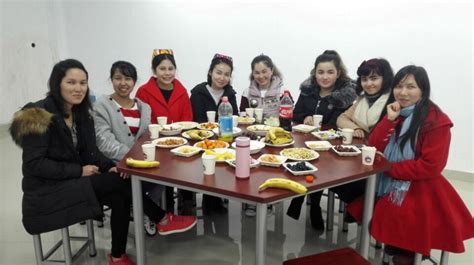 外国语学院新疆籍学生欢度诺鲁孜节-新闻网