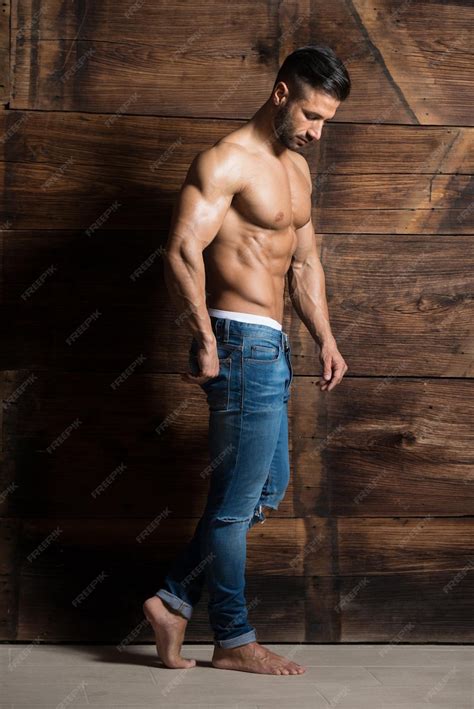 Standing Man Model 的图像结果