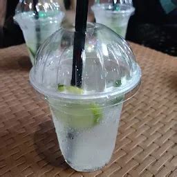 Best Top Rated Hamburger restaurant in Koonthalloor, Kerala, India ...