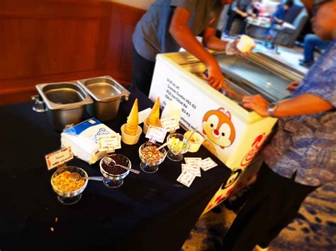 Modern IceCream Station | Carnival World