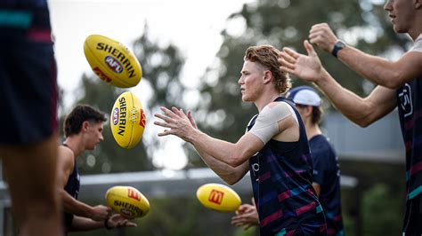 AFL releases official 2025 pre-season fixture — SEN