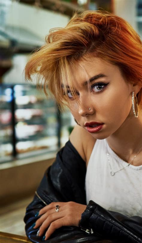 Download wallpaper piercing, sponge, hairstyle, Alexander Kahn, Alain ...