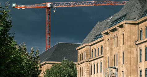 Baugenehmigungen gehen spürbar zurück - competitionline