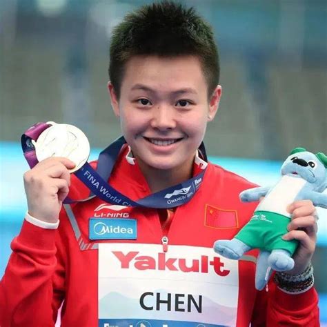 海南姑娘陈艺文搭档队友夺跳水世界杯女子双人3米板金牌_腾讯新闻
