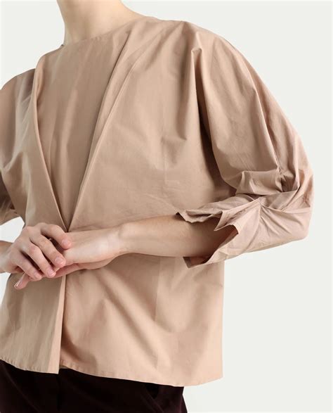 Rareism Women's Niloc - Beige Cotton Blend Crew Neck Plain Fashion Sle