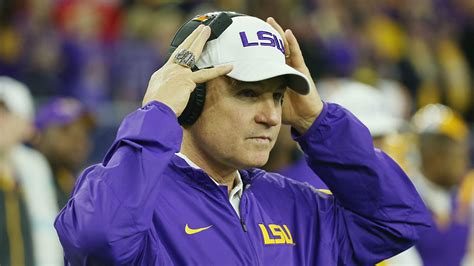 What did Les Miles do? Why LSU vacated wins by former Tigers coach, costing him CFB Hall of Fame ...