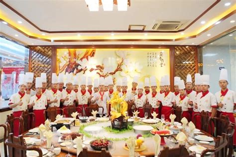 西餐厨师证等级名称有哪些_西餐考证_陕西新东方烹饪学校