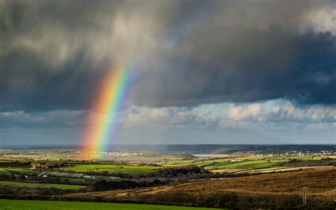 Rainbow Clouds Wallpaper - WallpaperSafari