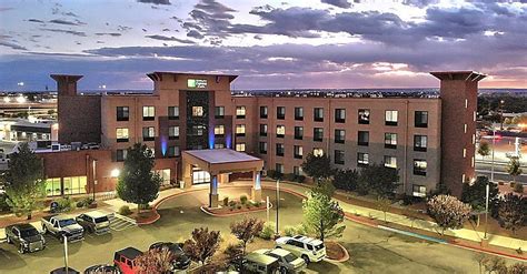 HOLIDAY INN EXPRESS & SUITES ALBUQUERQUE HISTORIC OLD TOWN BY IHG ...