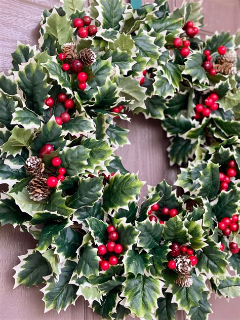 Holly Wreath/ Christmas Holly Wreath With Berries and - Etsy