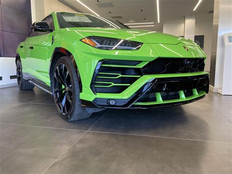 Went to herb chambers lamborghini a while ago!! : r/carscirclejerk