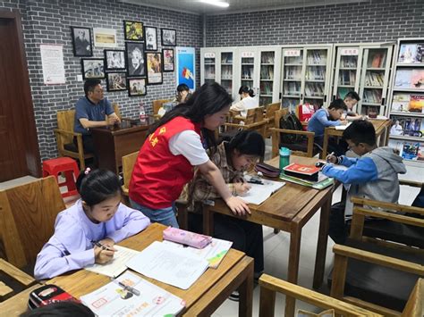 【暑期社会实践】校学生会“爱在忻城·一路童行”团队赴来宾市忻城县特殊教育学校开展助学活动-广西民族大学网站